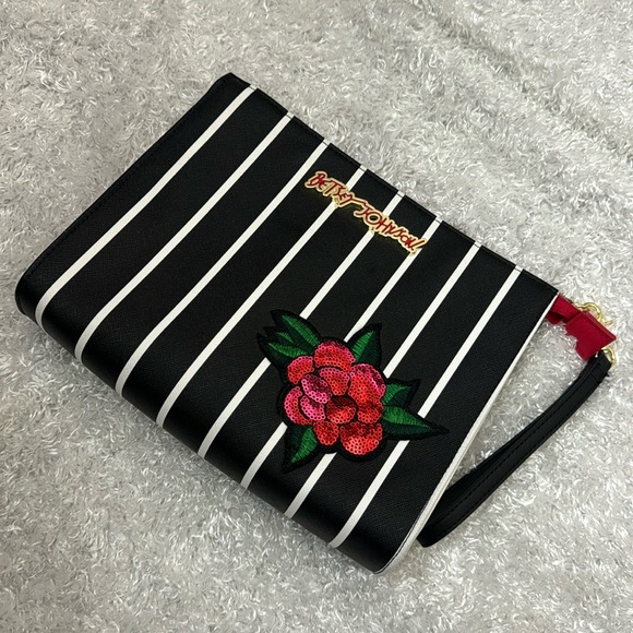 Betsey Johnson large clutch wristlet sequin rose - Picture 1 of 6